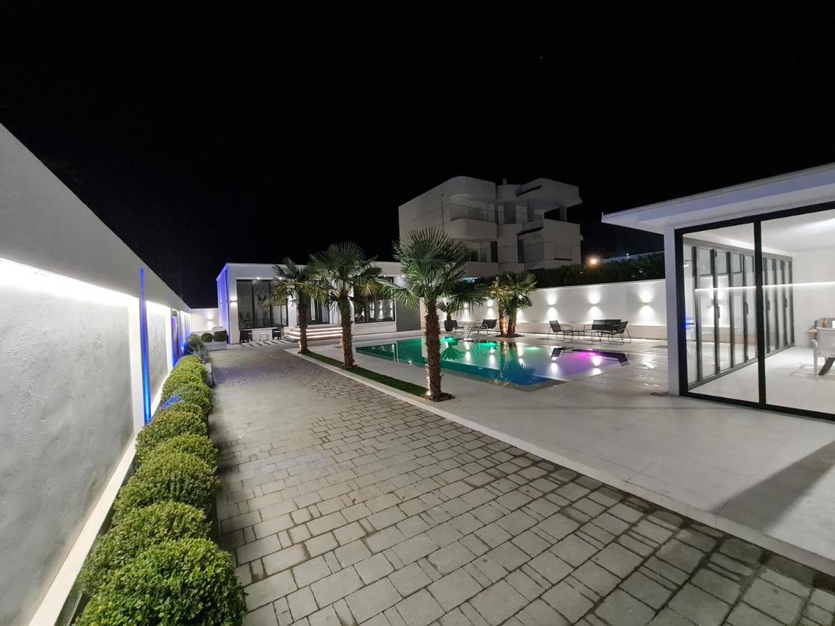 Lt Luxury Villa Rrushkull  Exterior photo
